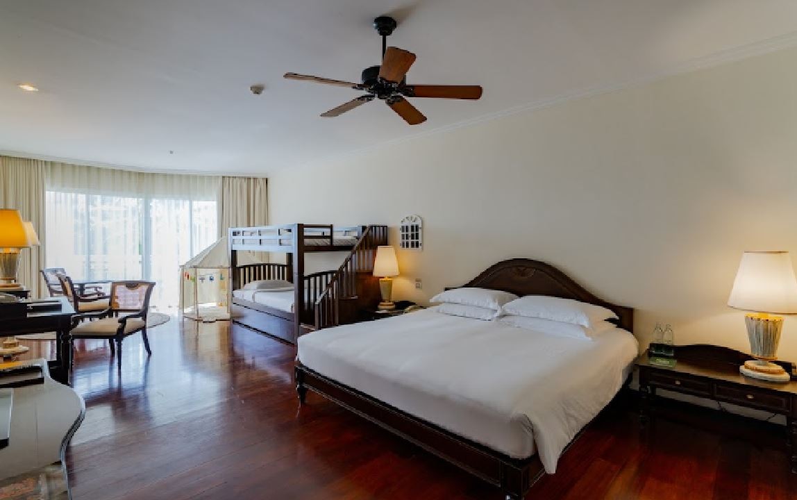 rooms-family-room