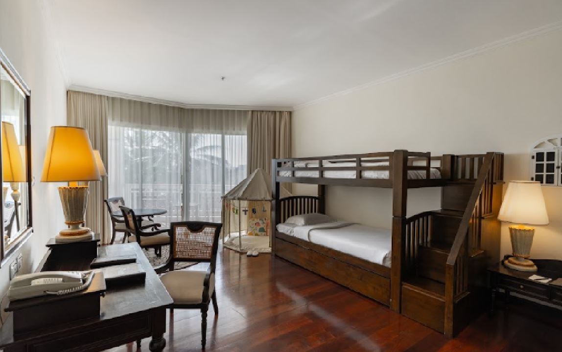 rooms-family-room