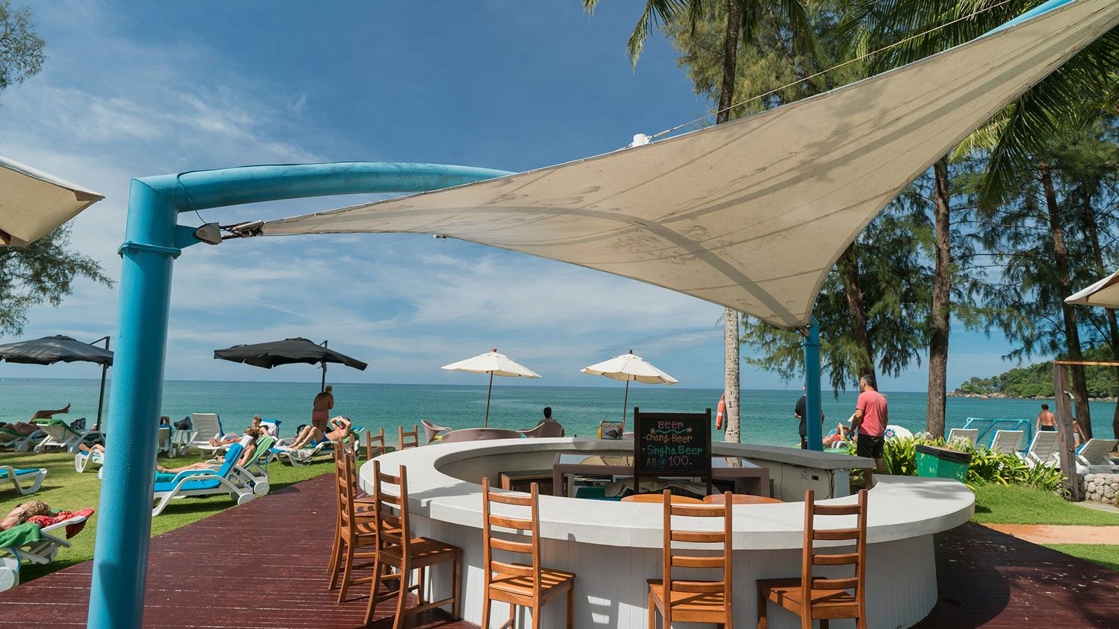 bars-maya-beach-bar