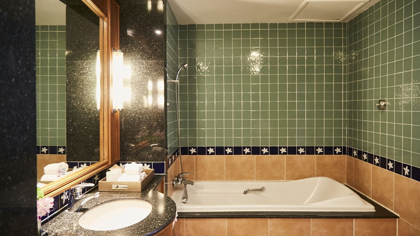 rooms-suite-room
