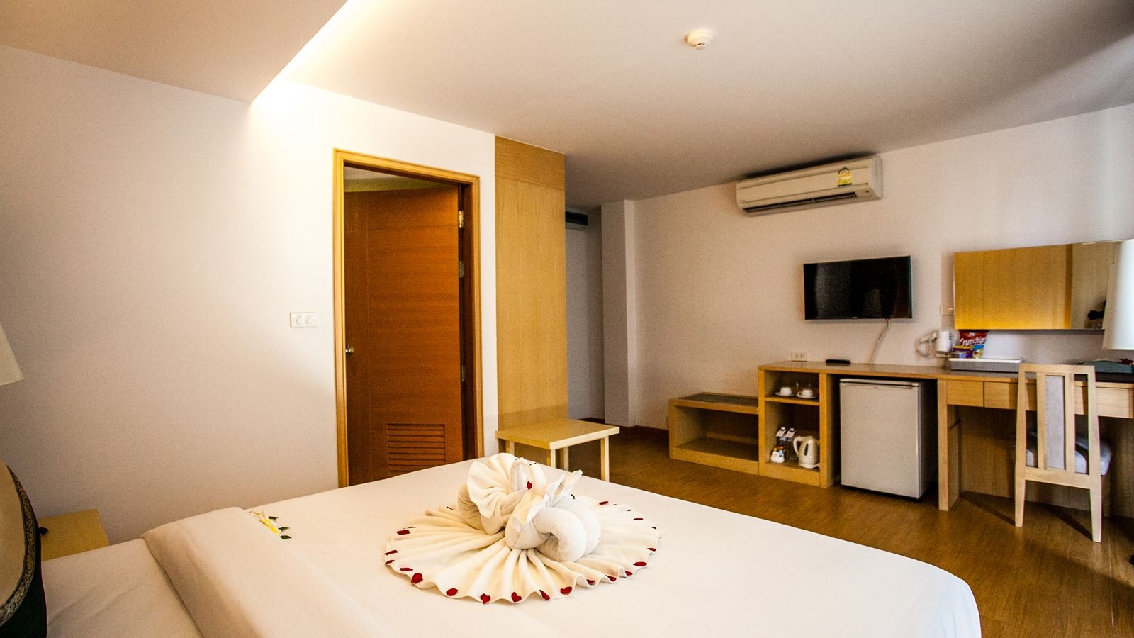 rooms-harbour-junior-executive