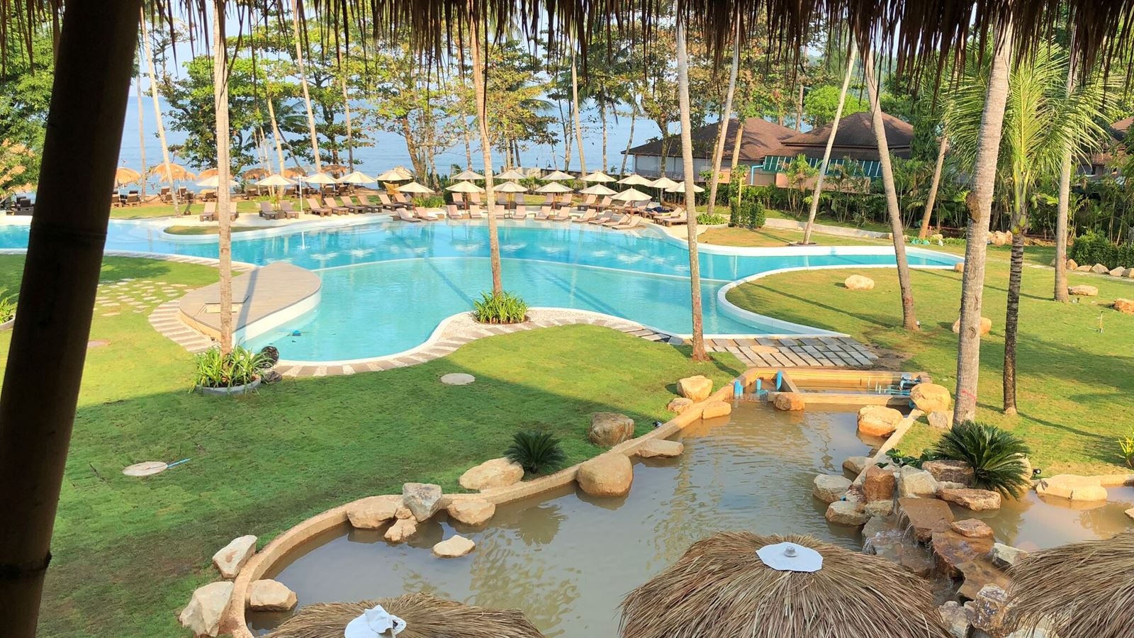 pools-outdoor-pool