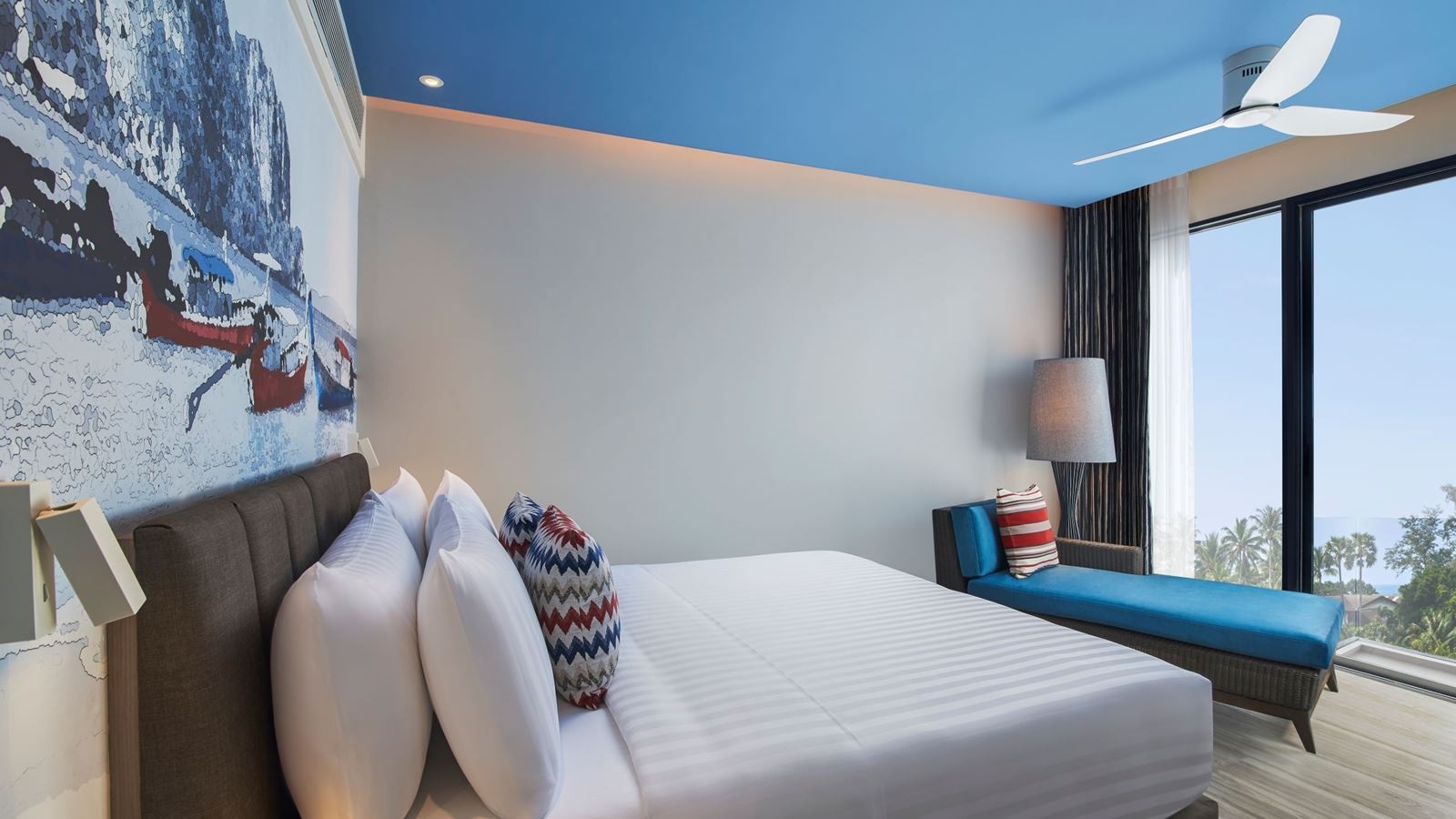 rooms-deluxe-room