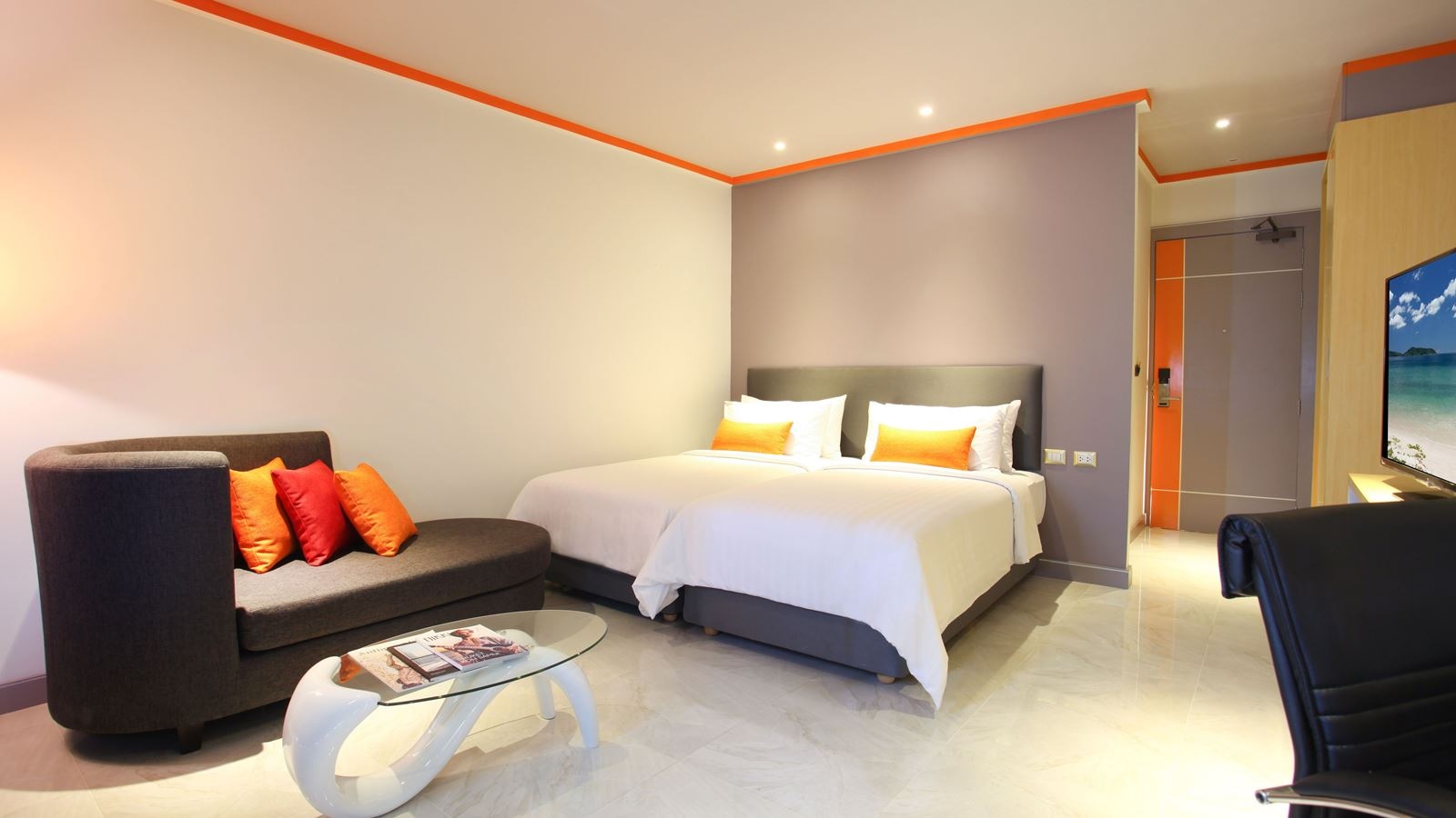rooms-deluxe-room