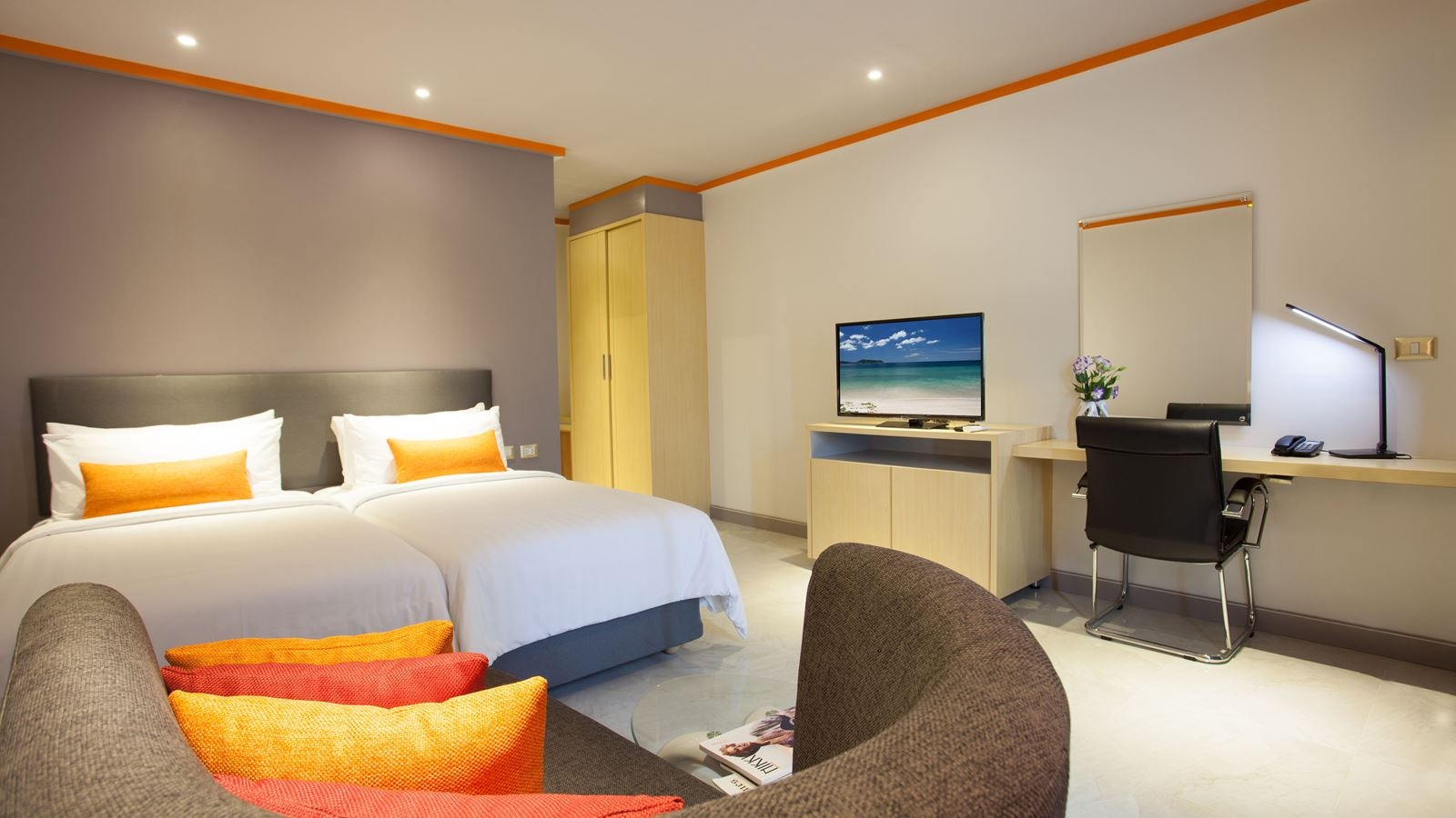 rooms-deluxe-room