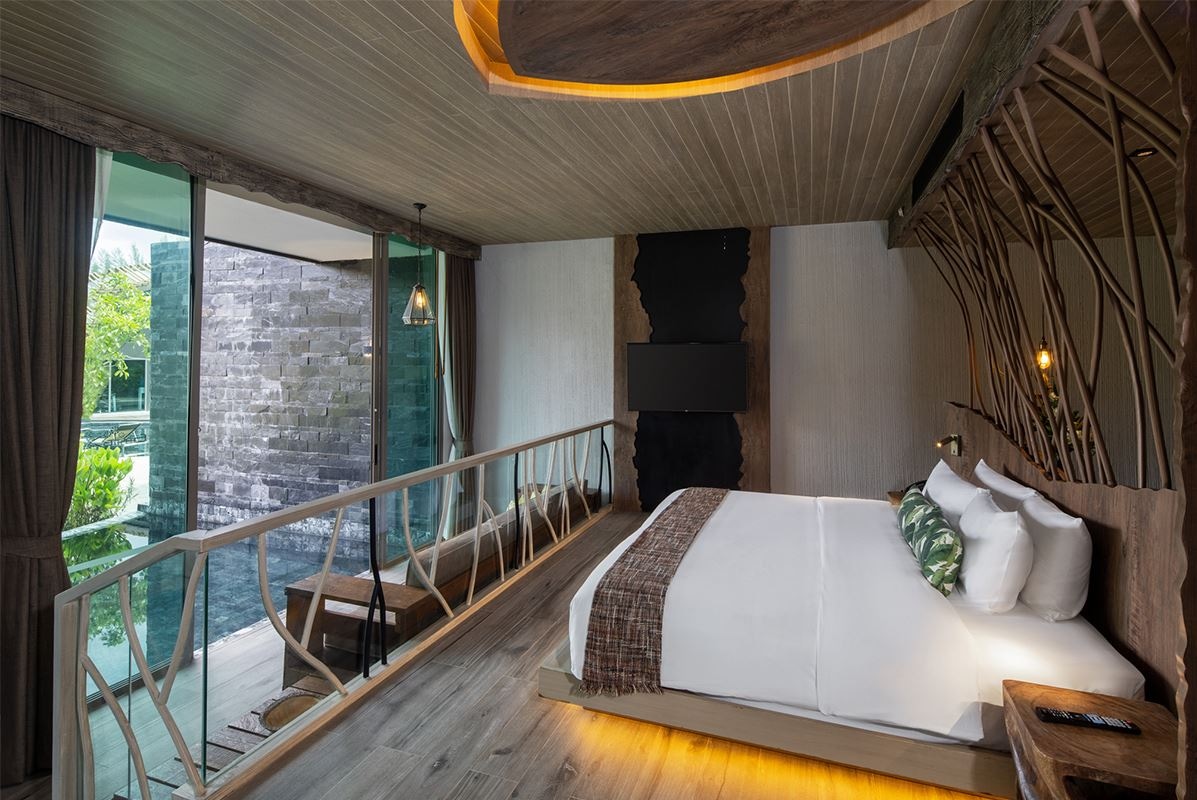 rooms-pool-suite
