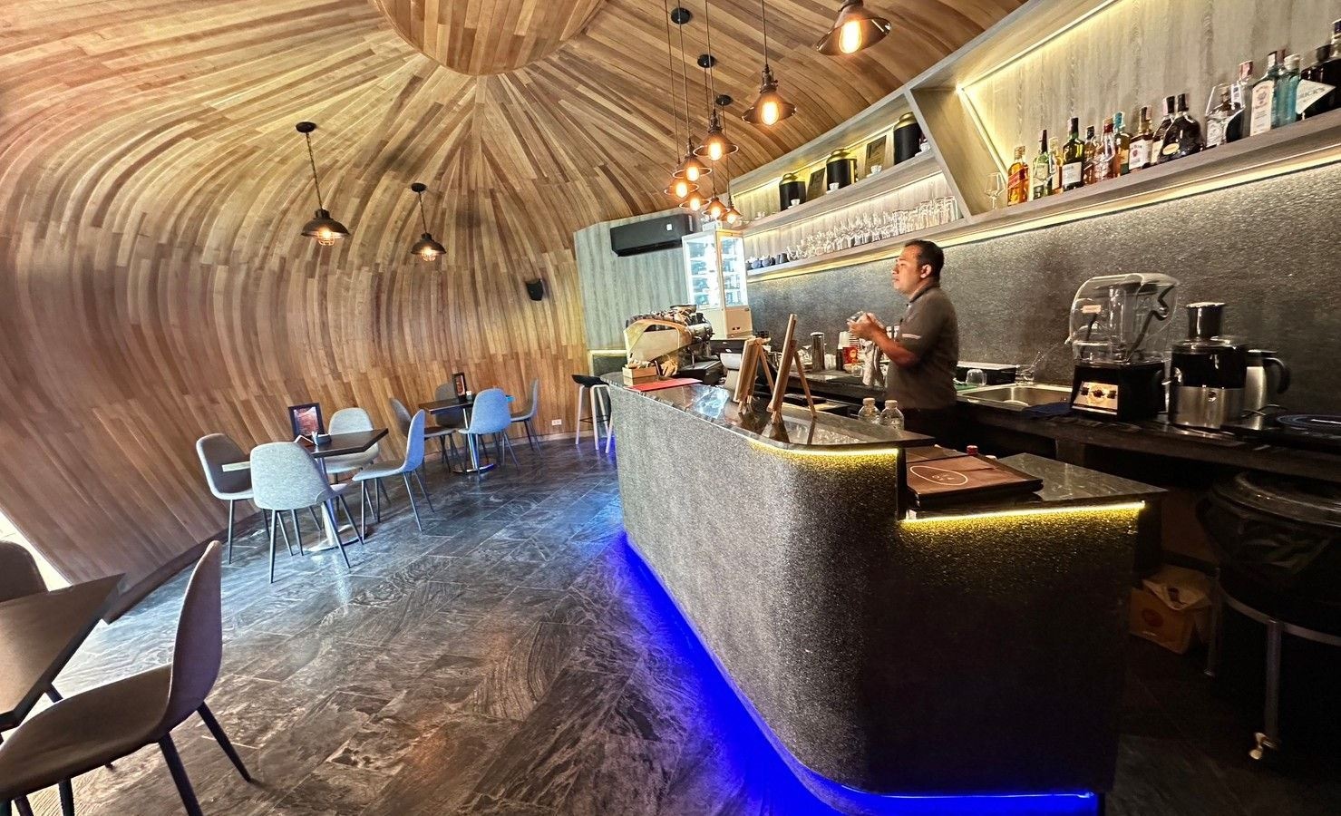 bars-kopi-bar