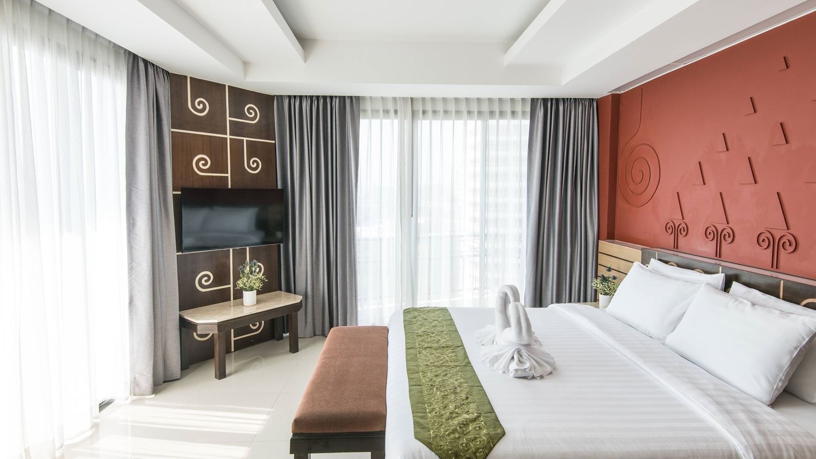 rooms-superior-room