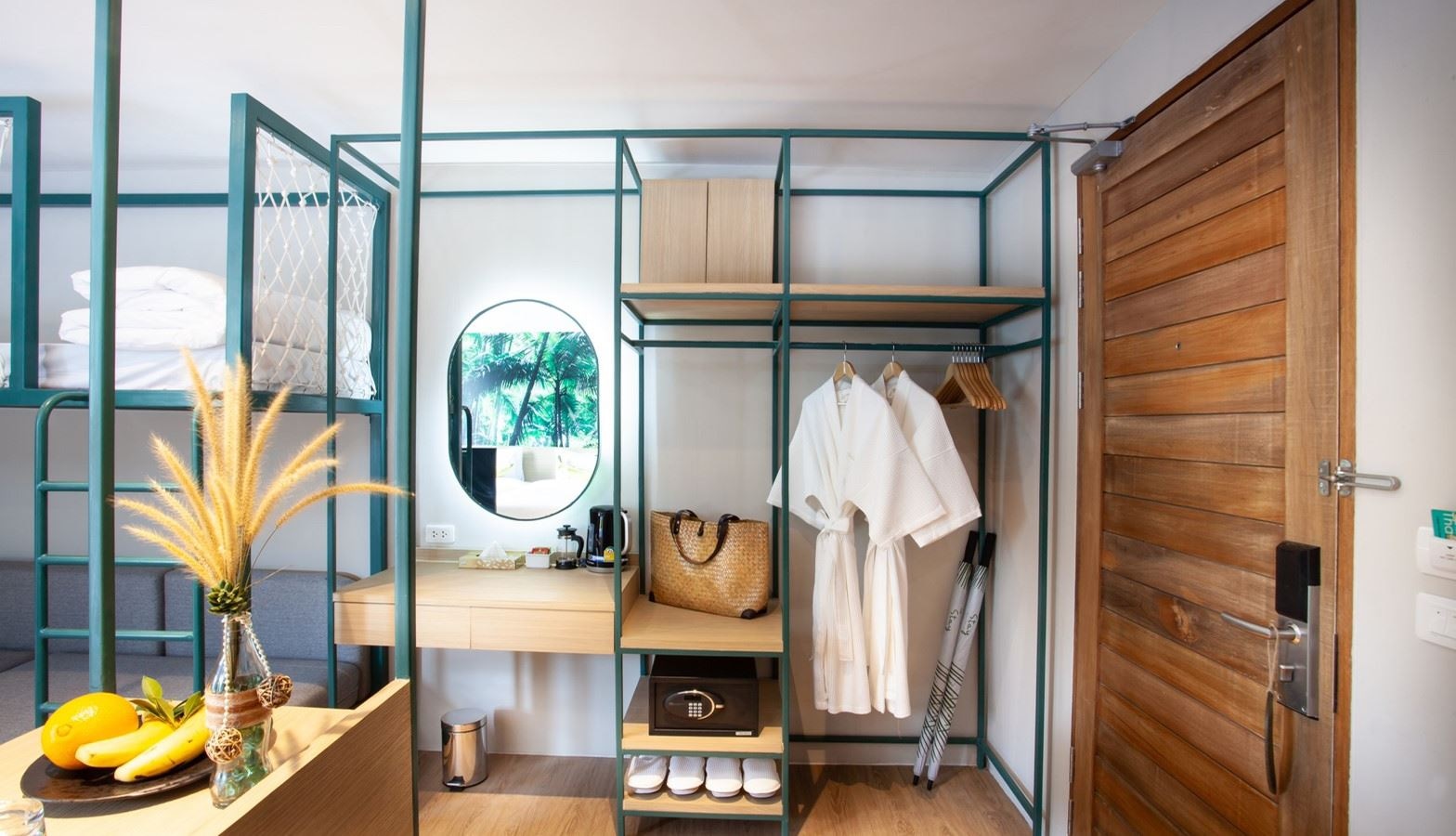 rooms-family-room