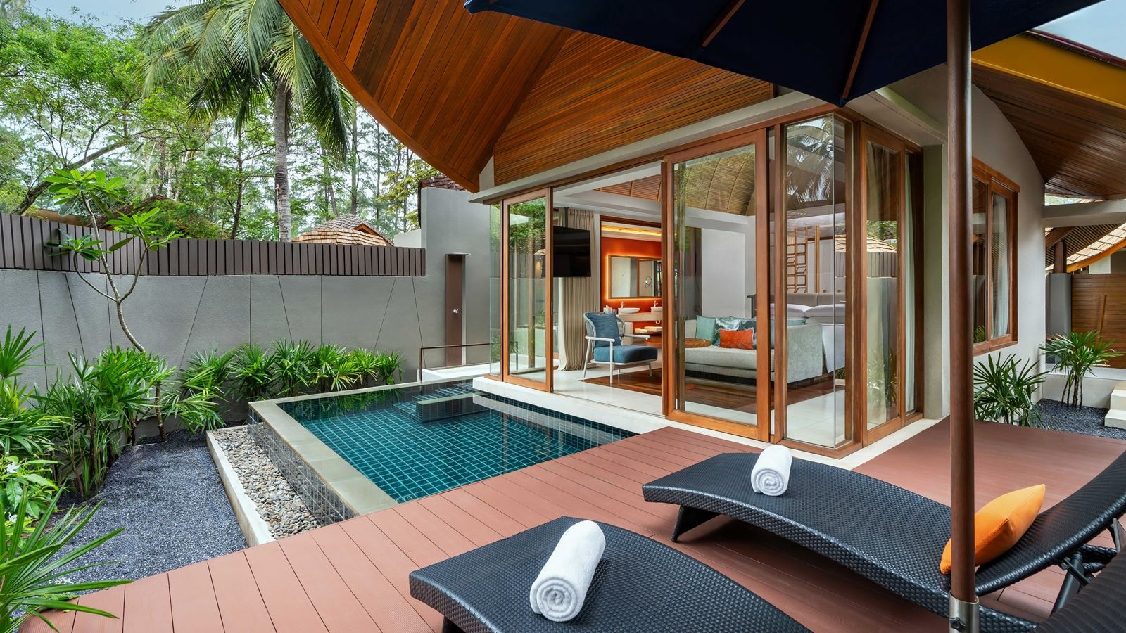 rooms-pool-villa