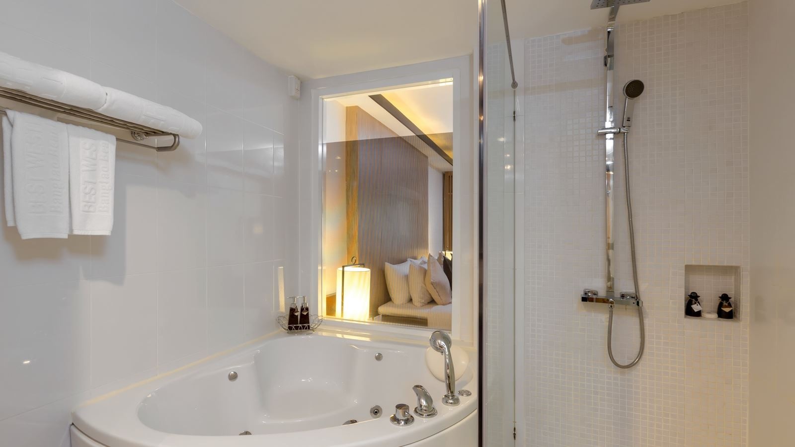 rooms-junior-suite