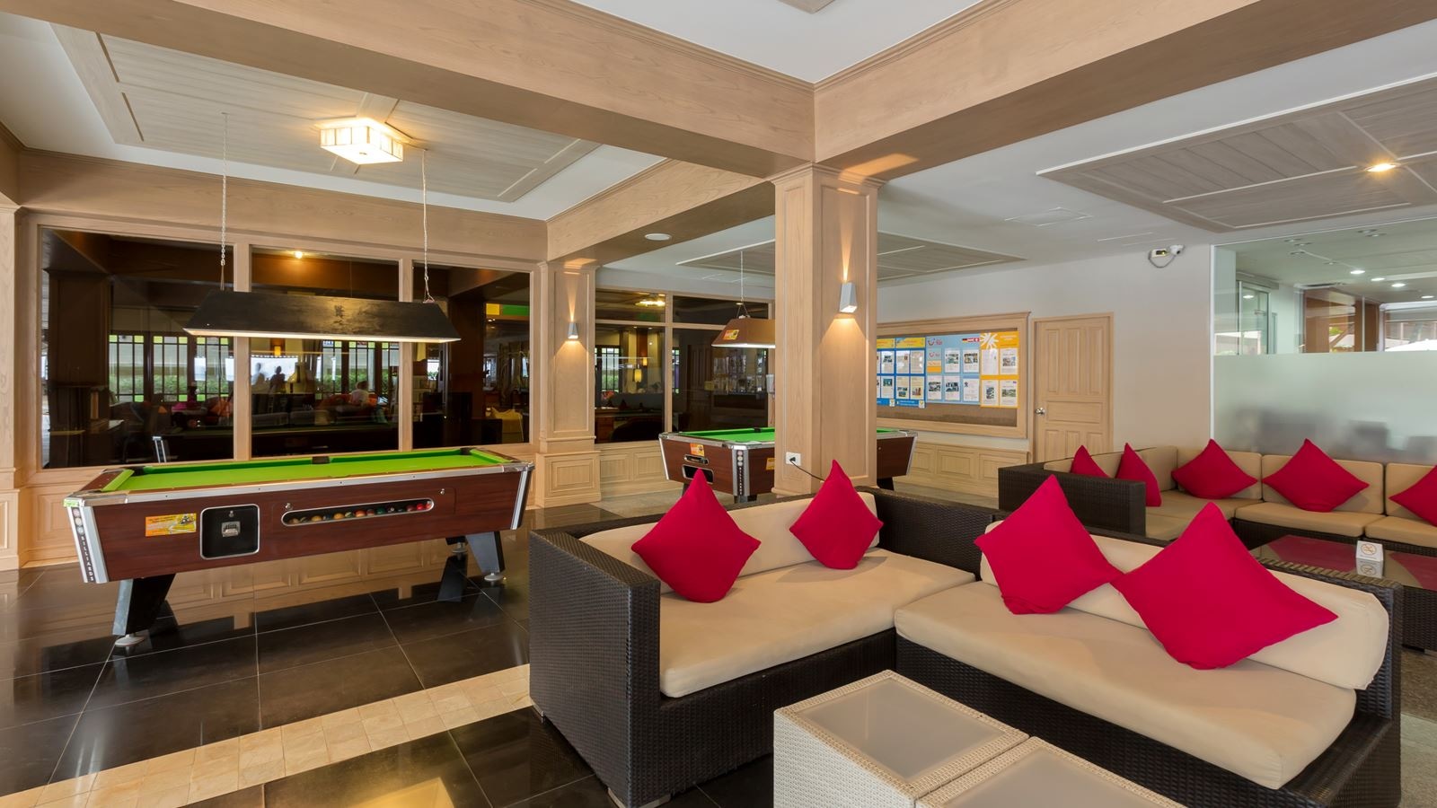 bars-lobby-bar