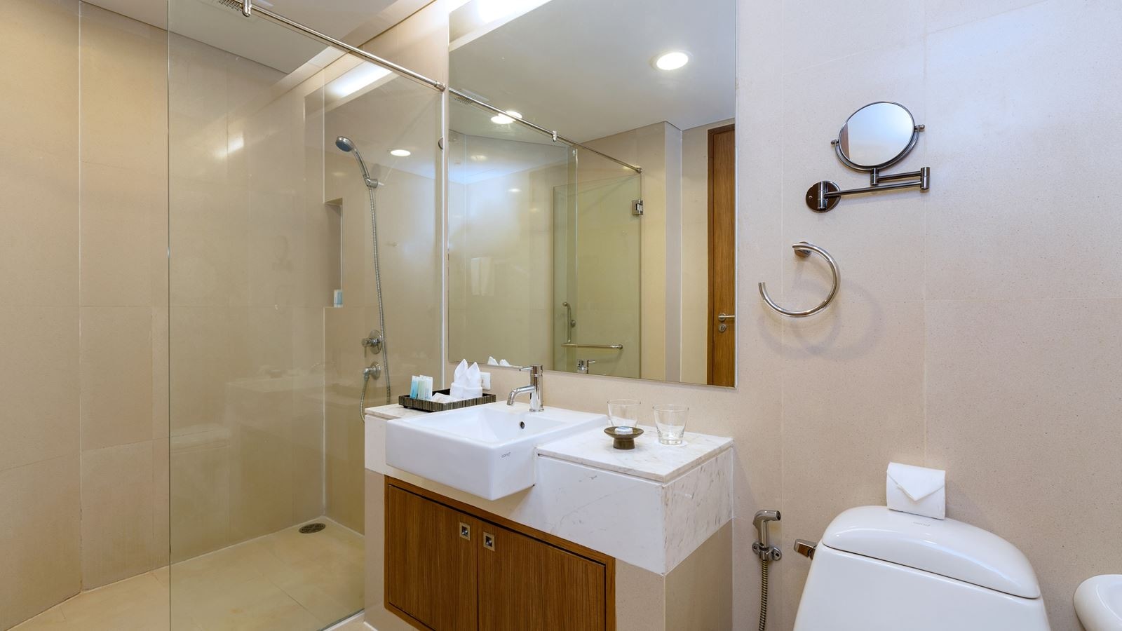 rooms-deluxe-without-balcony