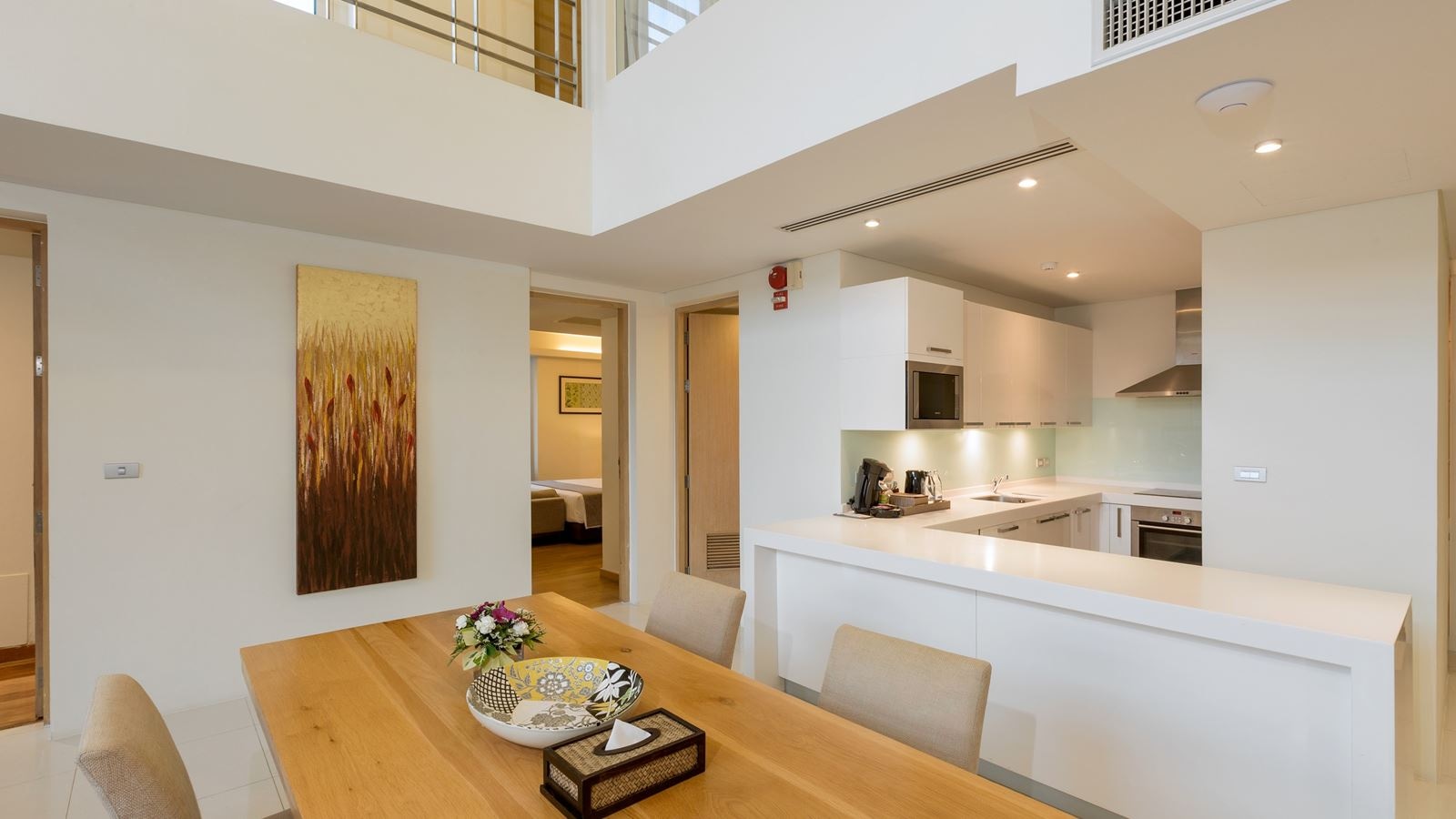 rooms-4-bedroom-penthouse-pool-suite-with-kitchen