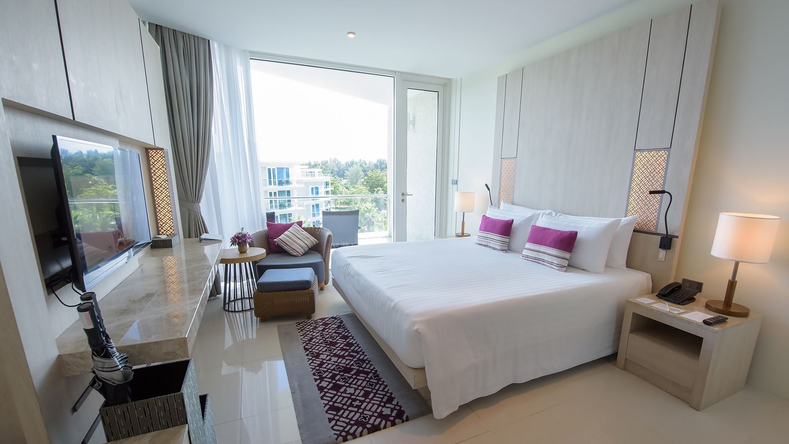 rooms-executive-room