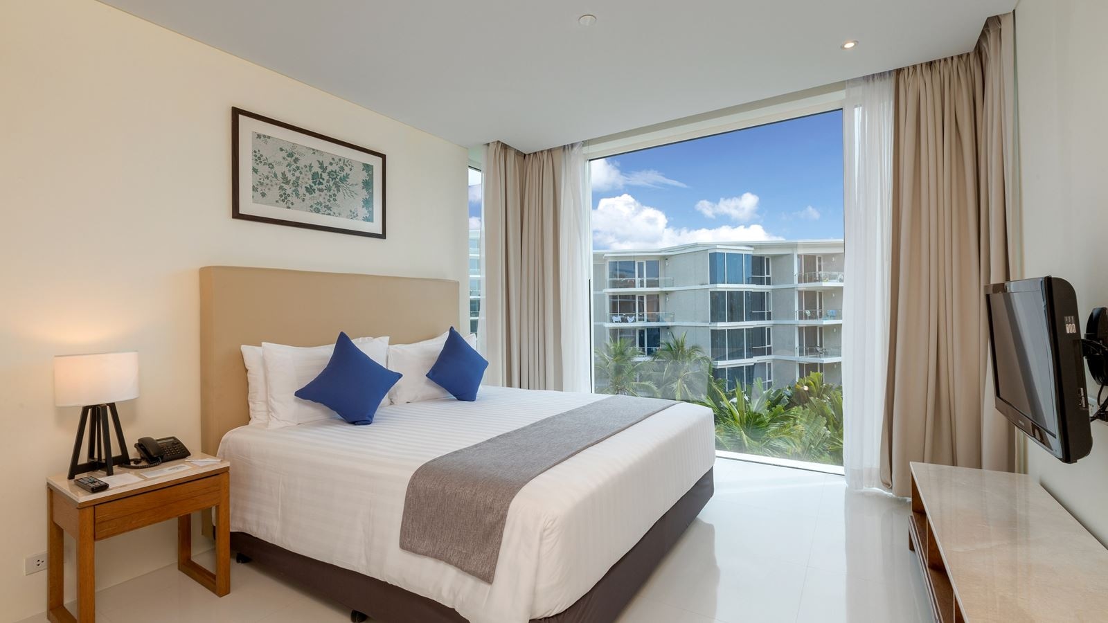 rooms-1-bedroom-apartment-with-kitchen--with-or-without-balcony