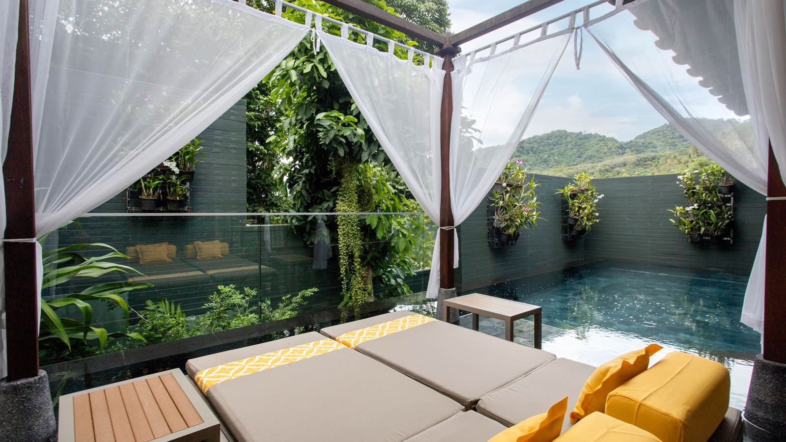 rooms-pool-villa
