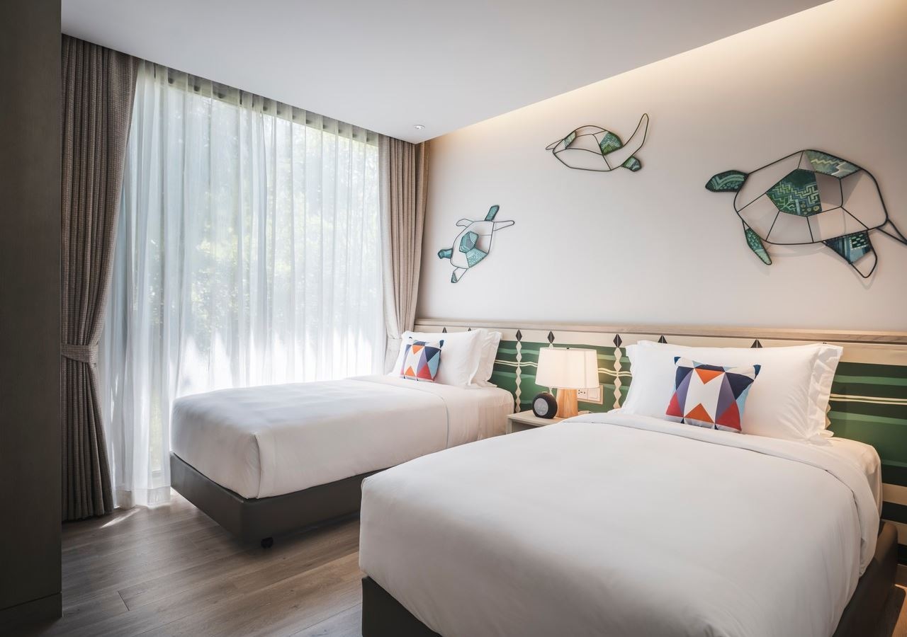 rooms-2-bedroom-family-pool-suite
