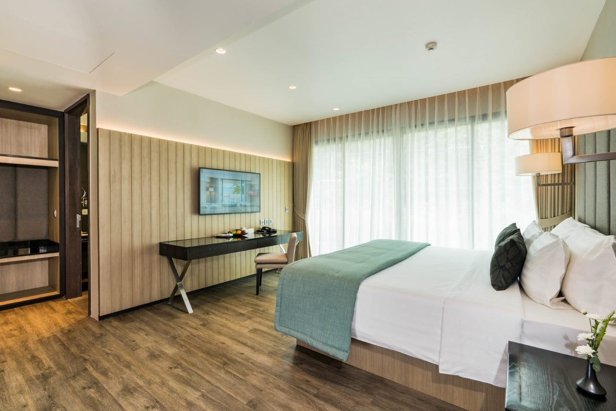 rooms-deluxe-room