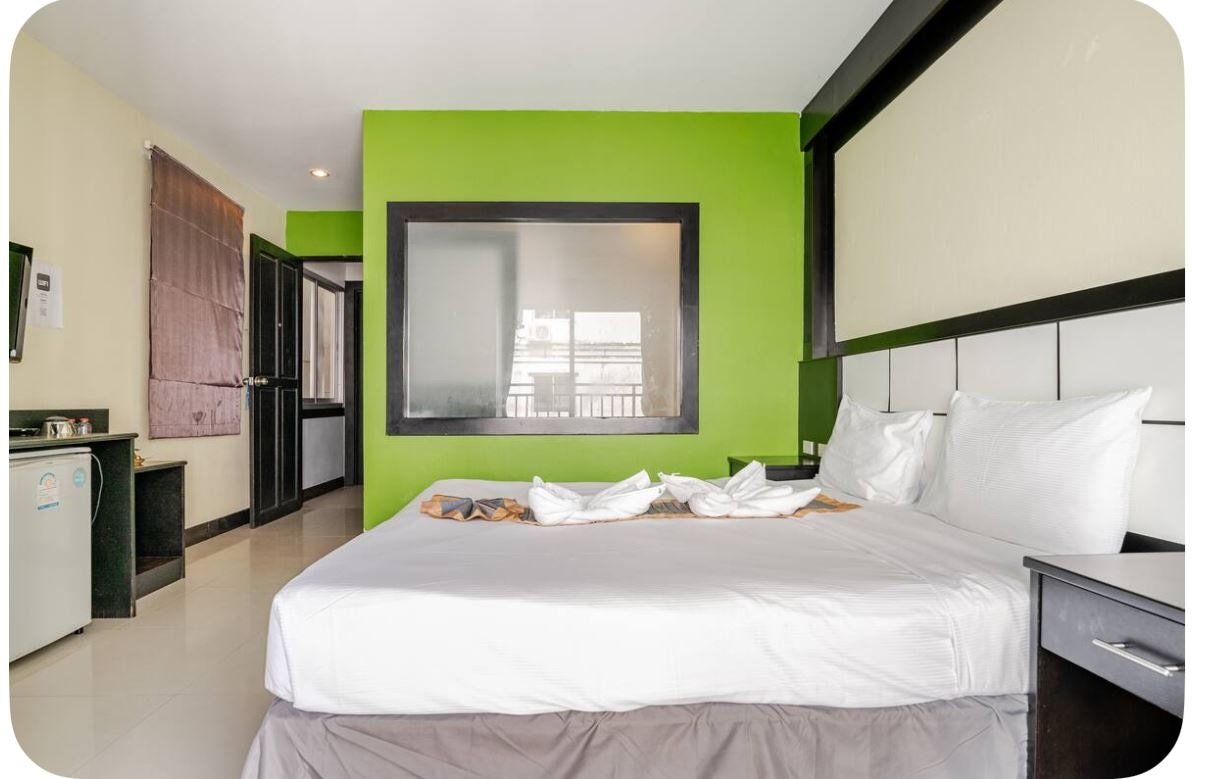 rooms-superior-room