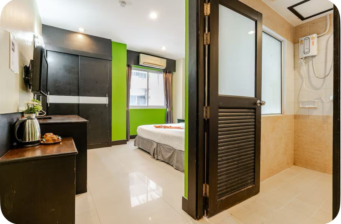 rooms-superior-room