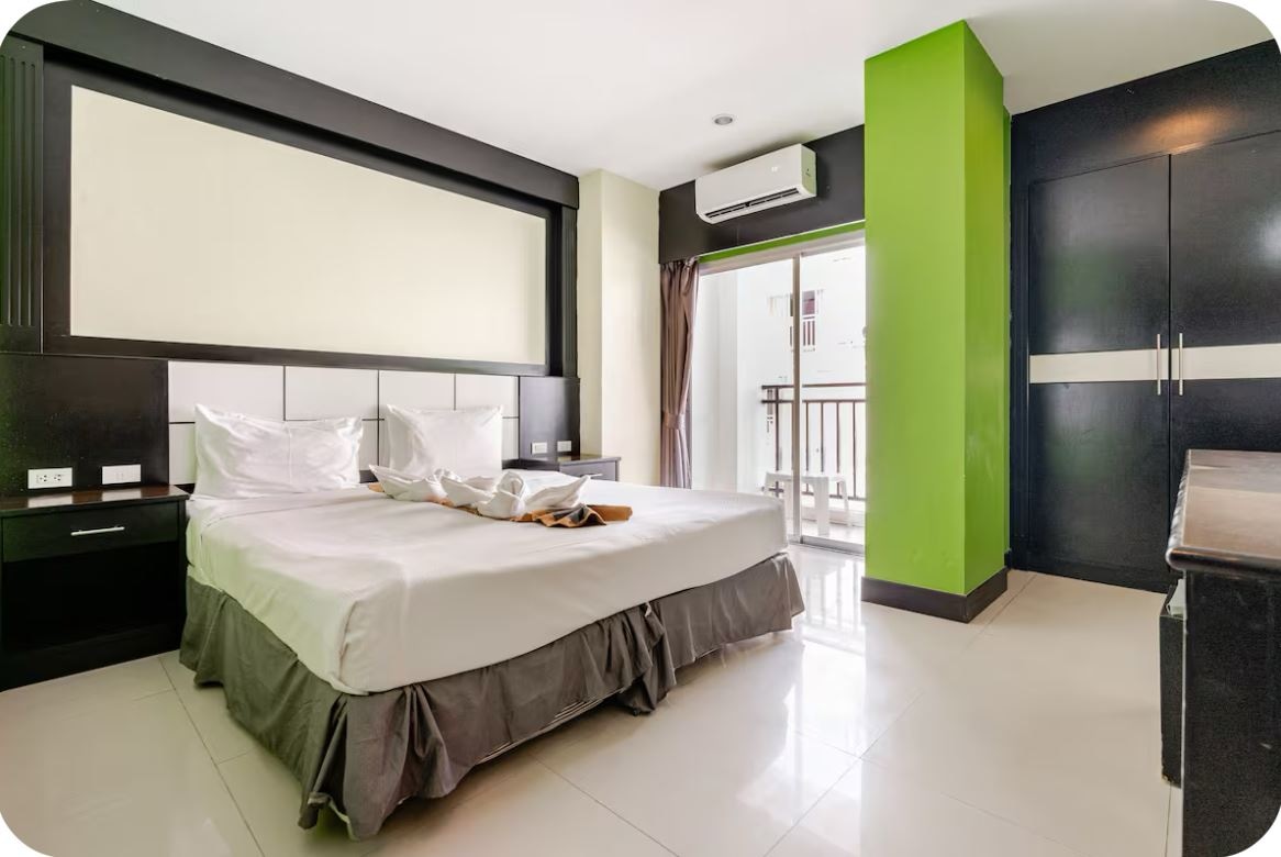 rooms-superior-room