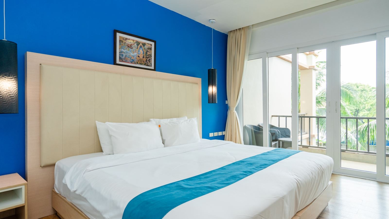 rooms-coco-suite