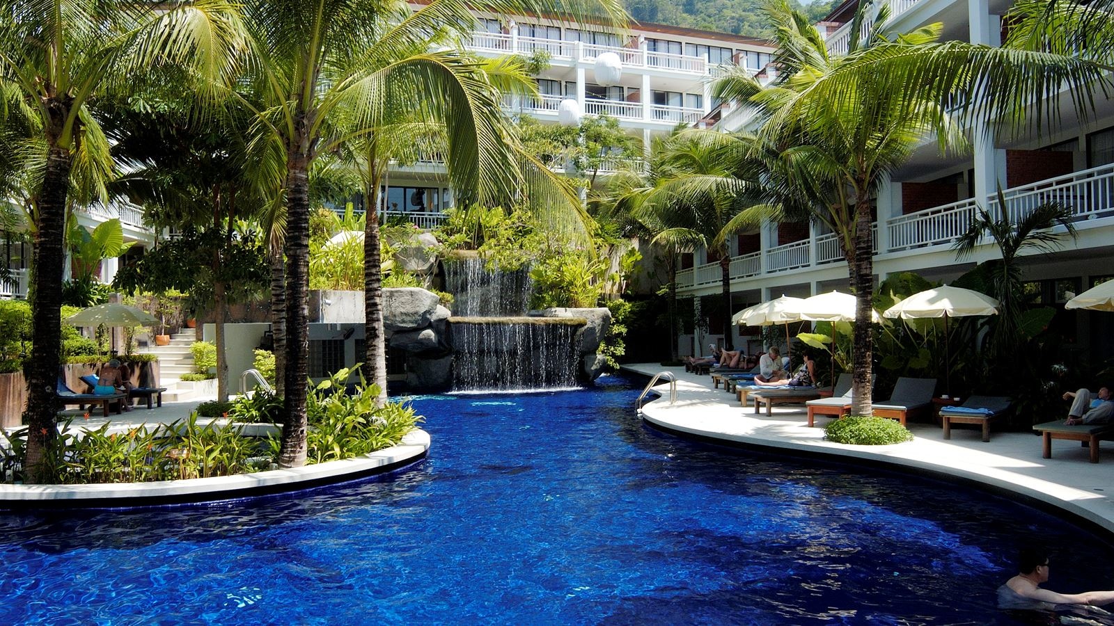 pools-outdoor-pool