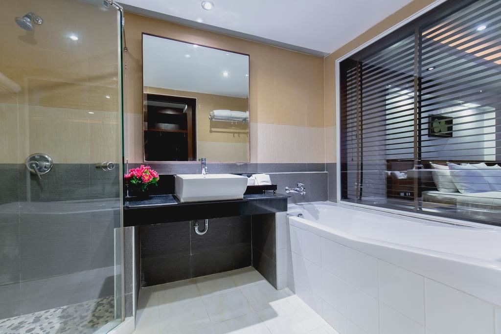 rooms-deluxe-room