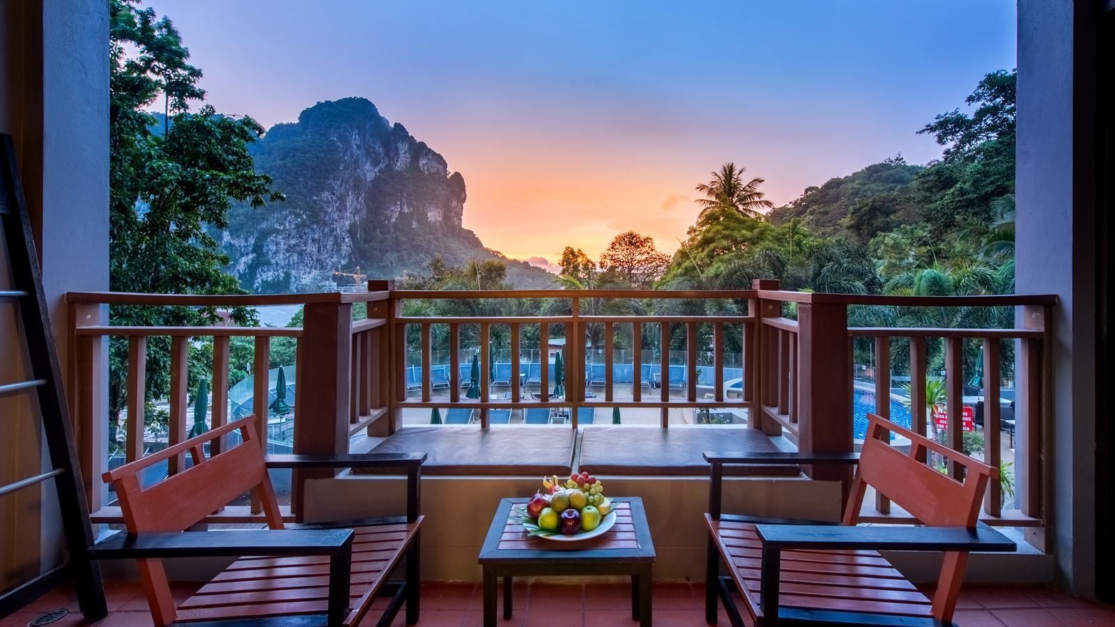 rooms-deluxe-garden-view