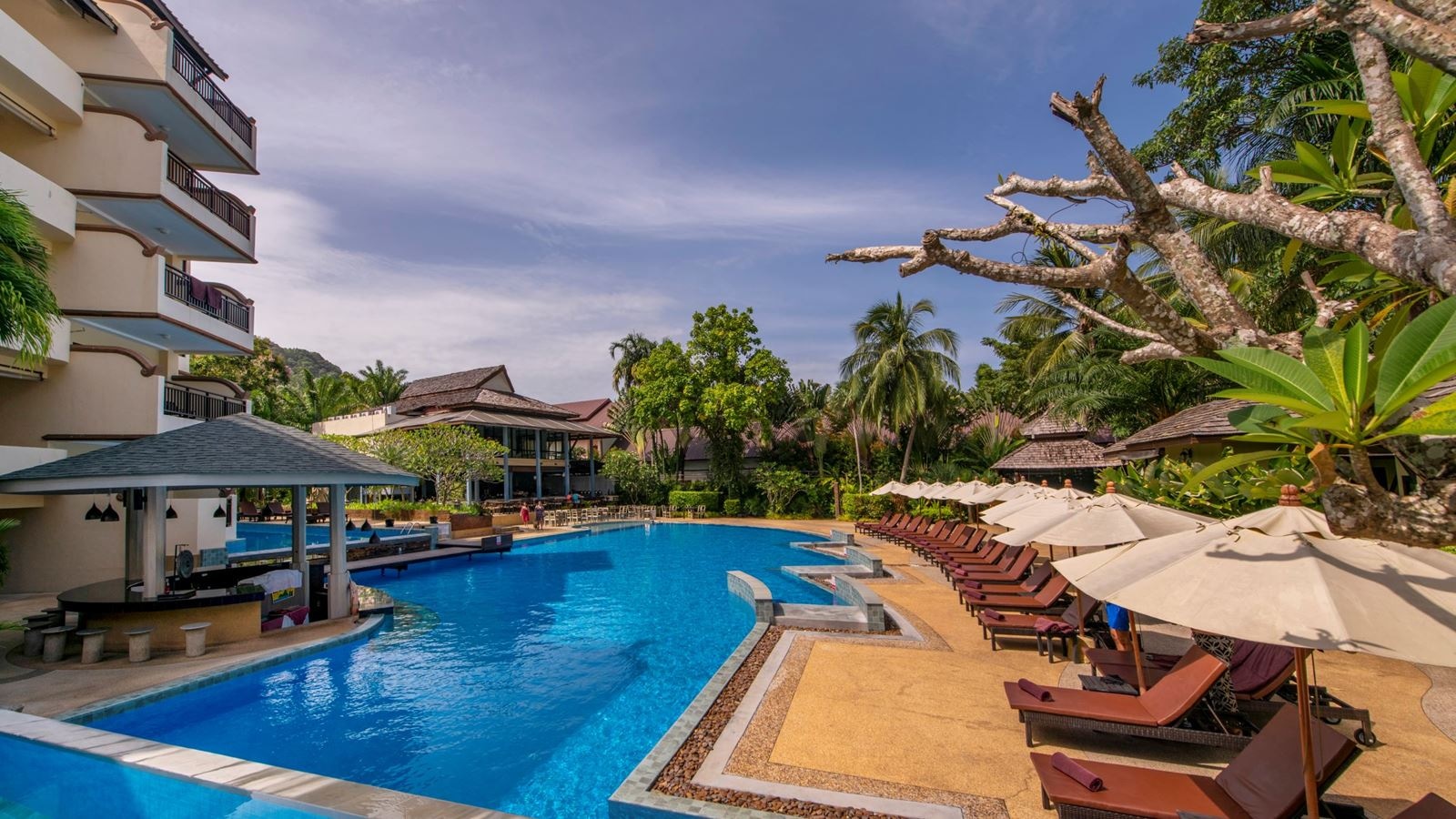 pools-outdoor-pool