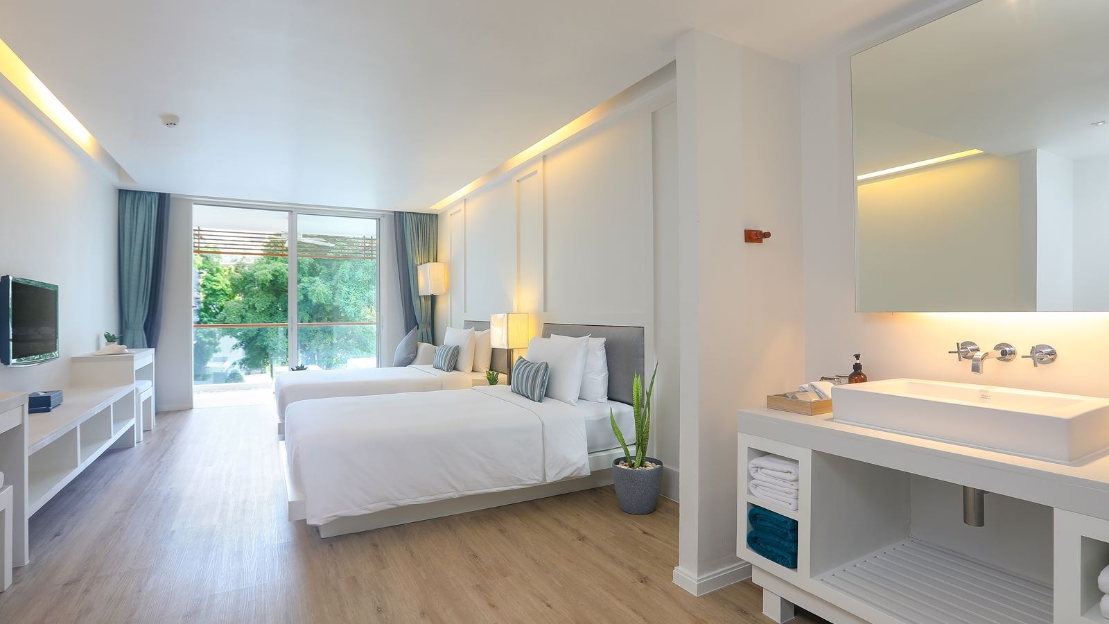 rooms-daylight-room