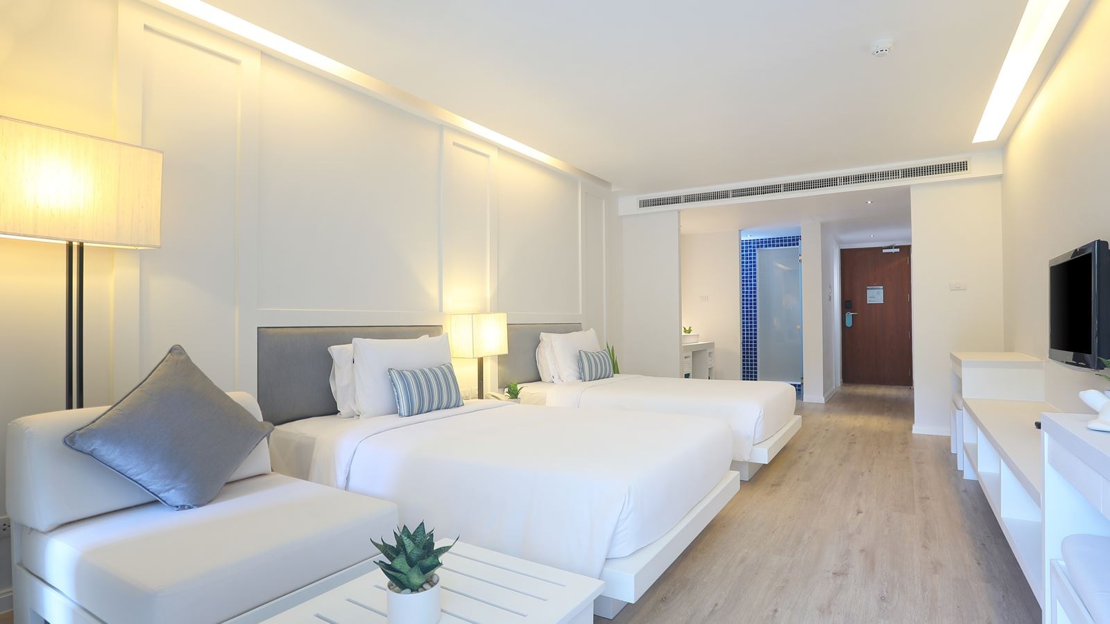 rooms-daylight-room