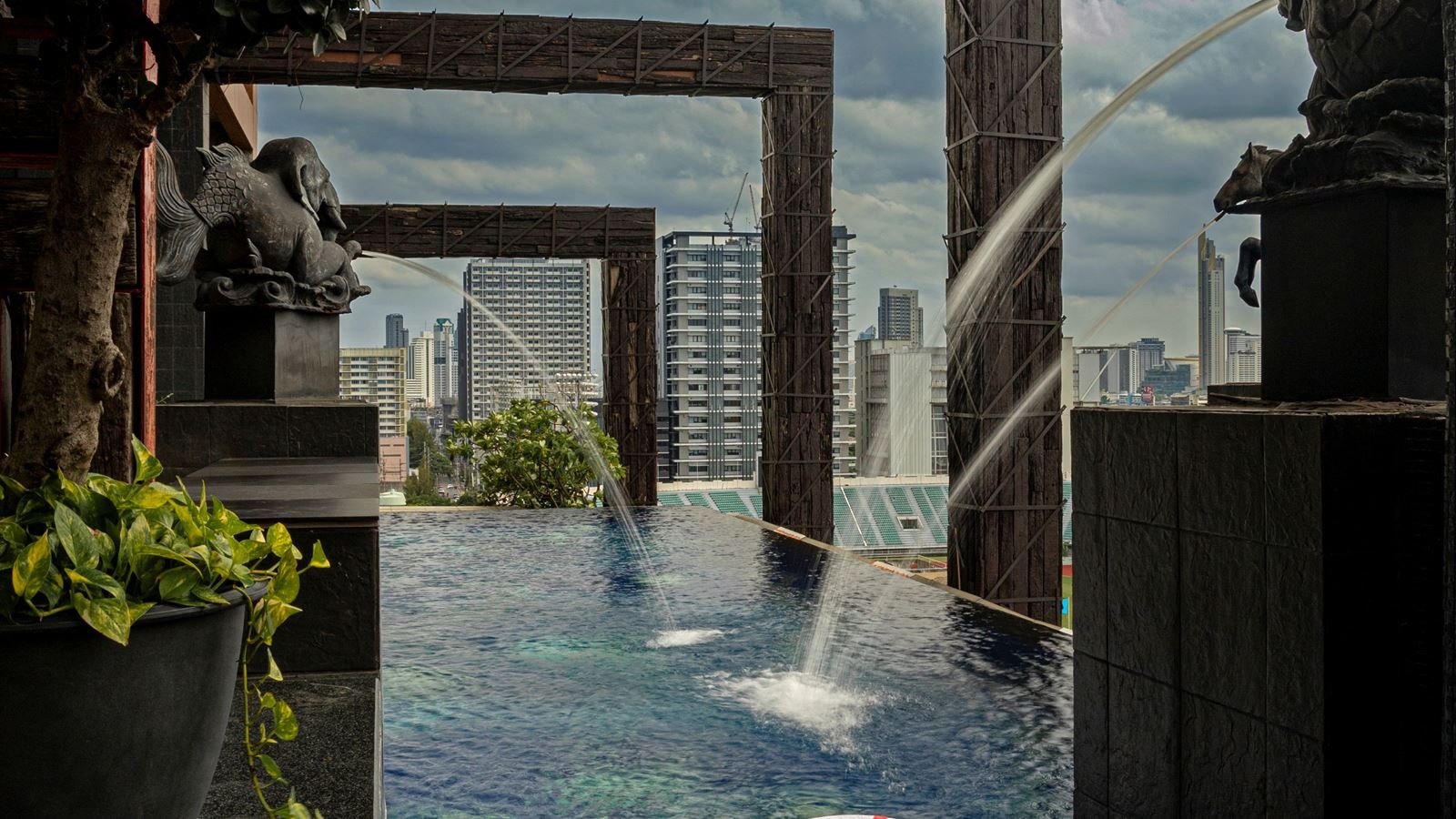 pools-outdoor-pool