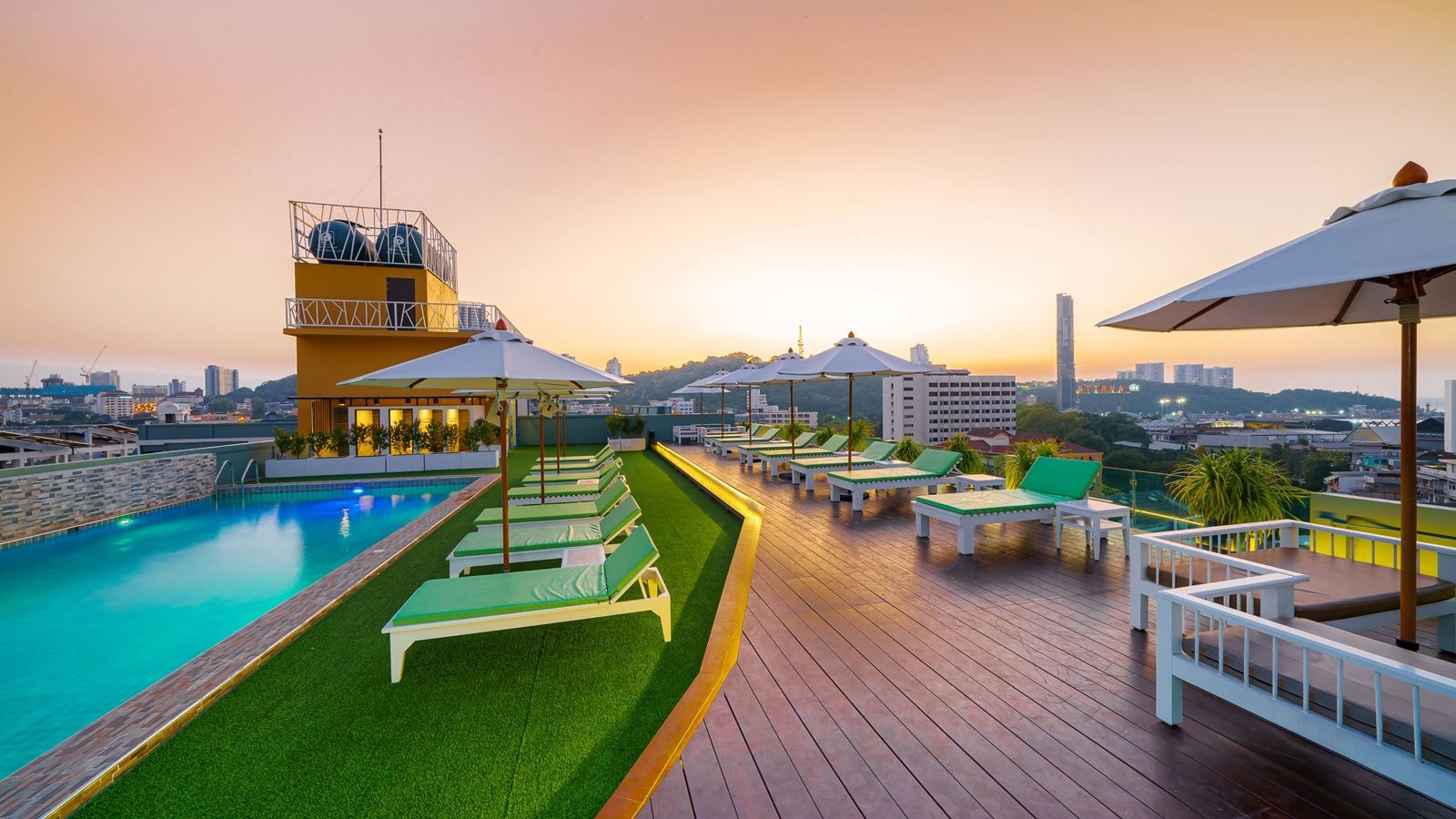 pools-outdoor-pool