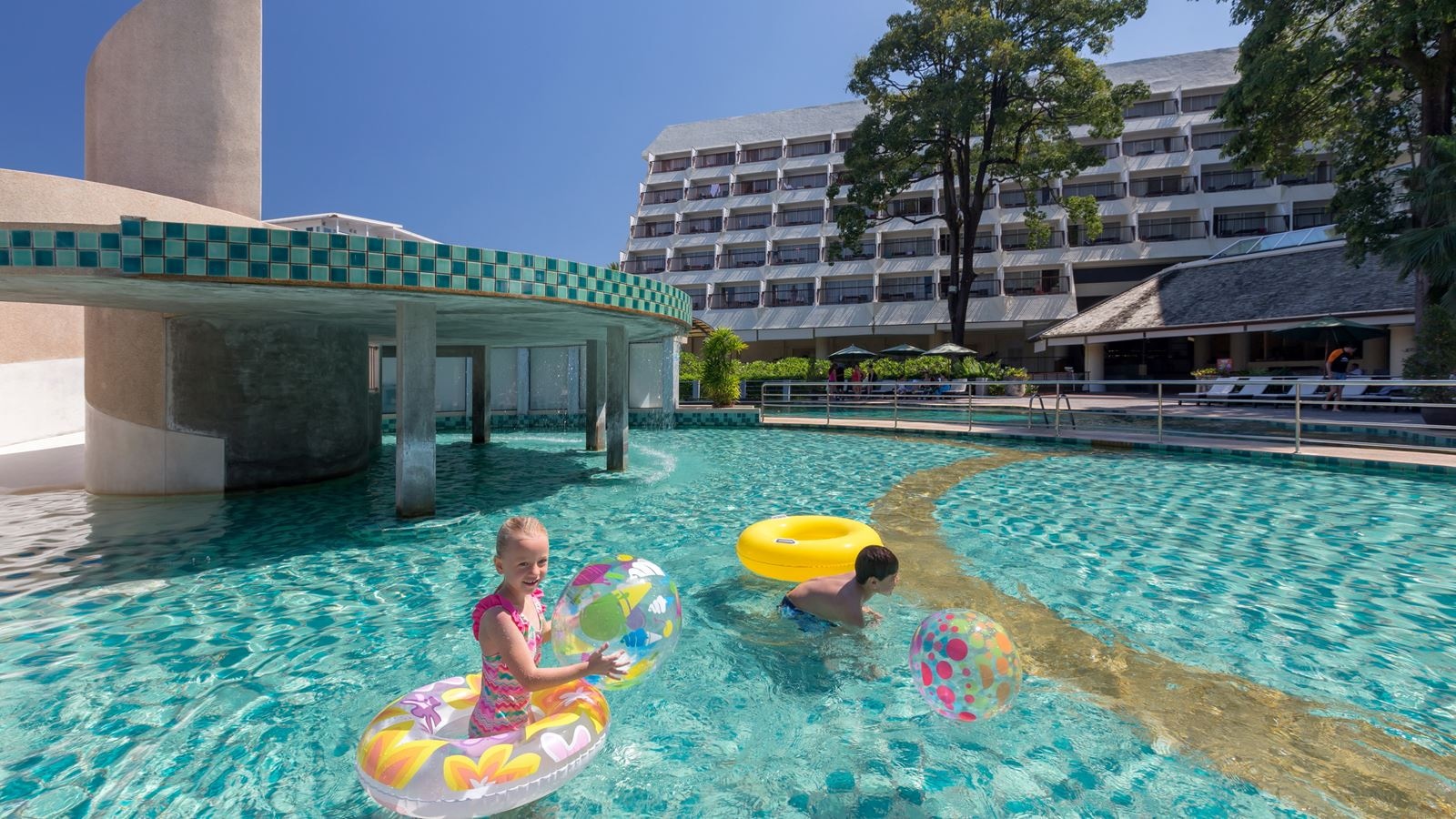 pools-outdoor-pool