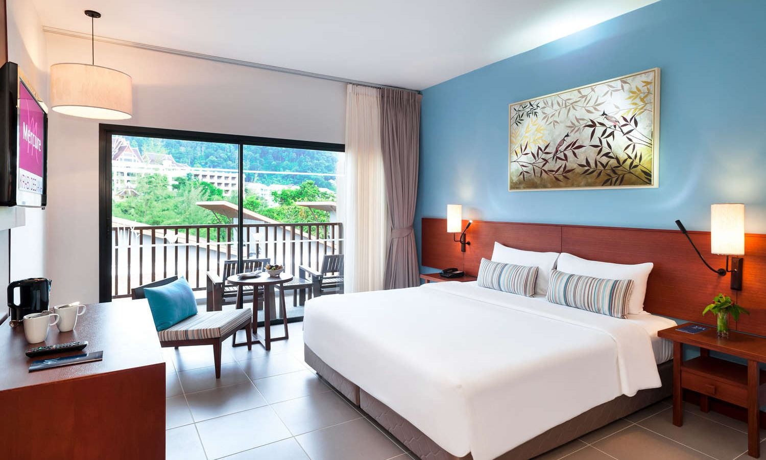 rooms-deluxe-room