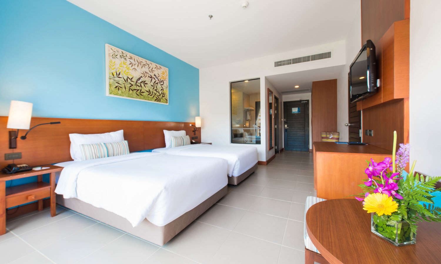rooms-deluxe-room