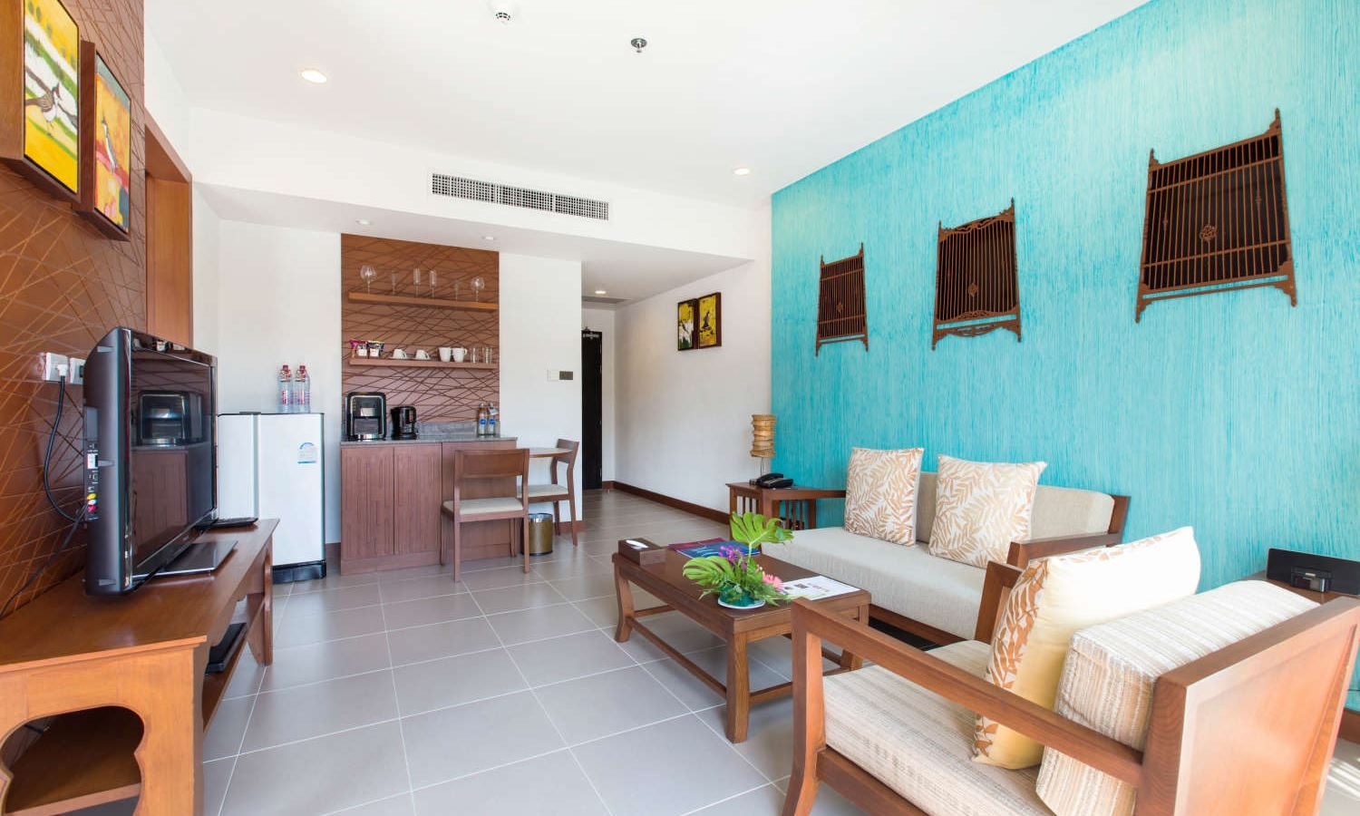 rooms-deluxe-suite