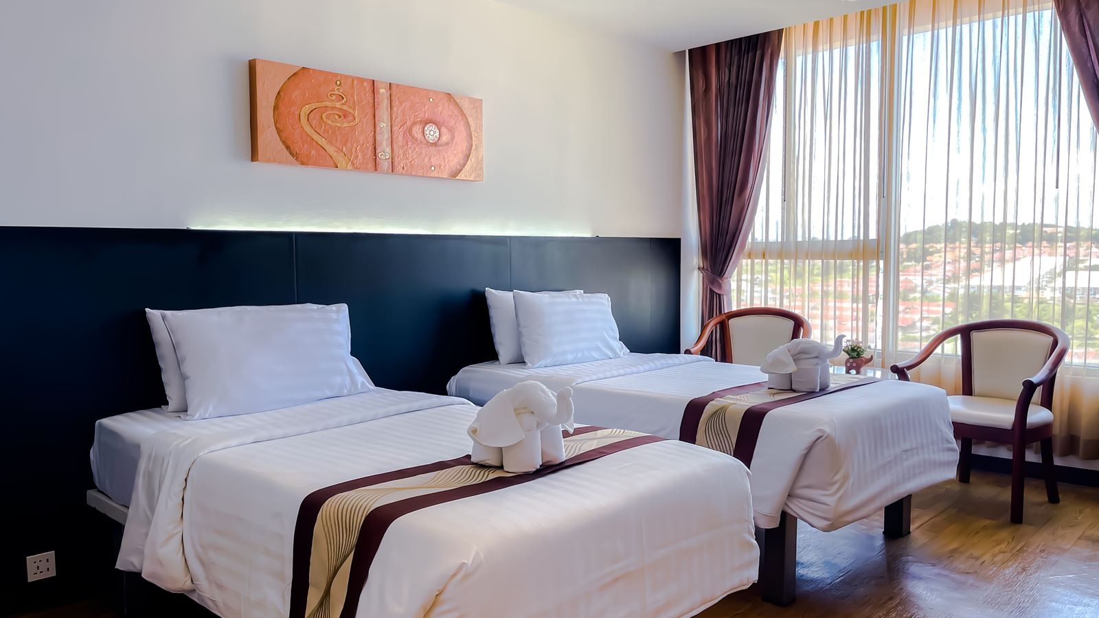 rooms-family-room