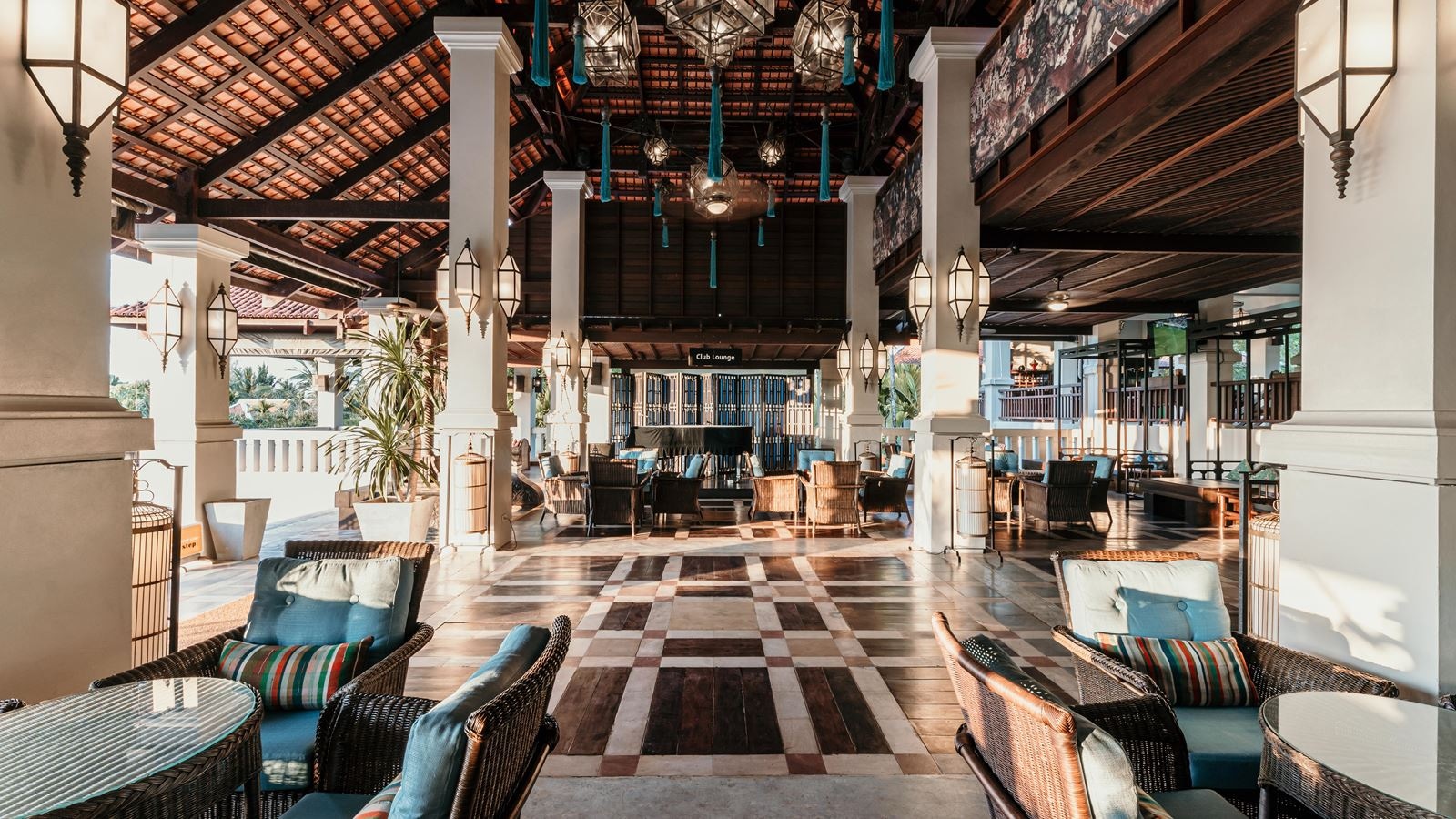 bars-club-lounge