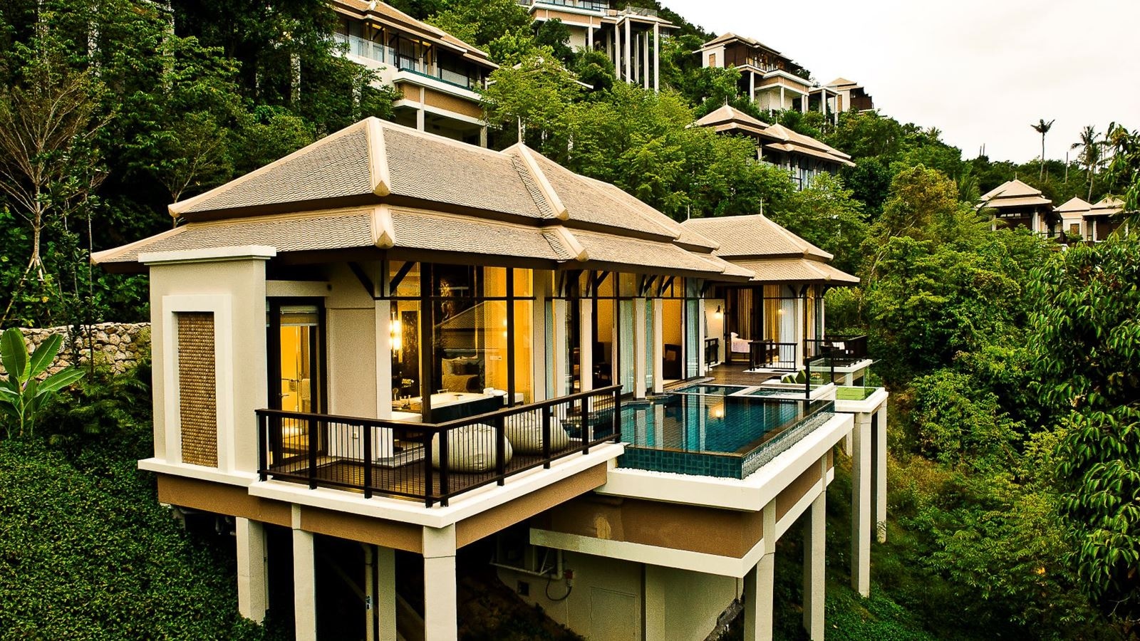 rooms-family-ocean-view-pool-villa