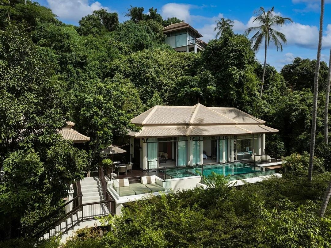 rooms-family-deluxe-pool-villa