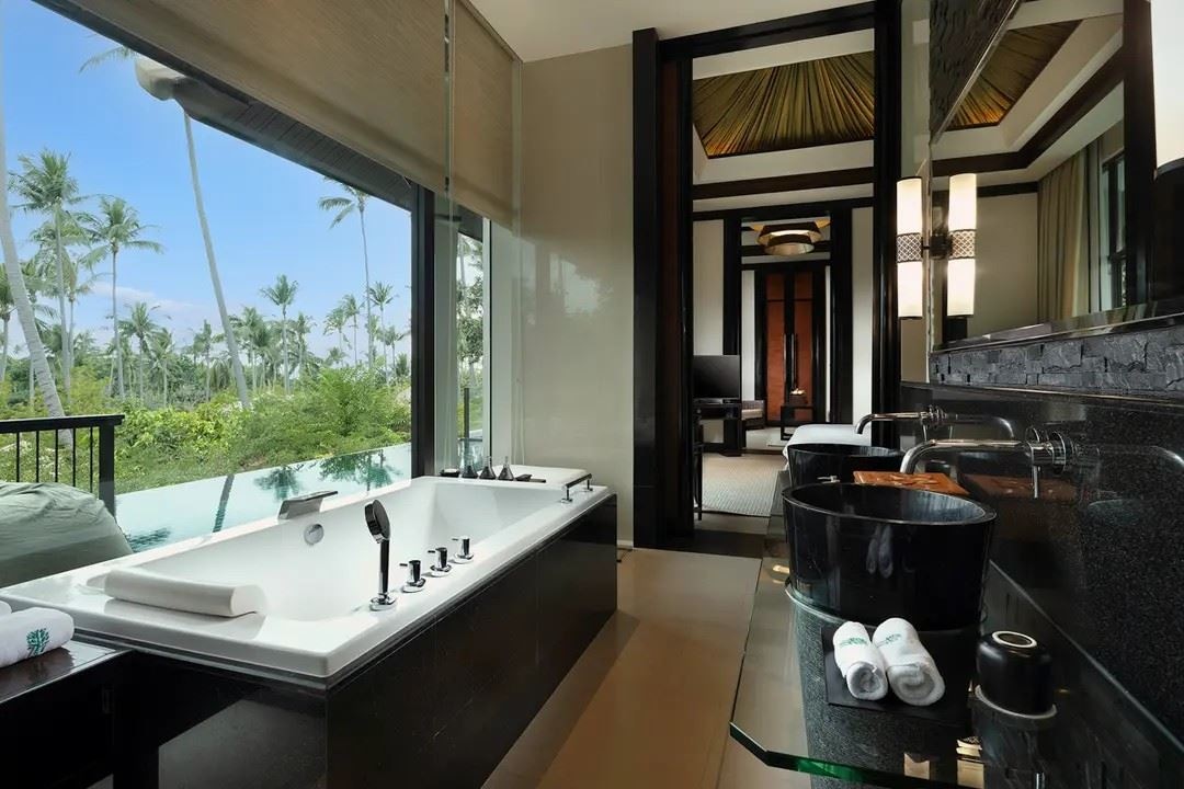 rooms-family-deluxe-pool-villa