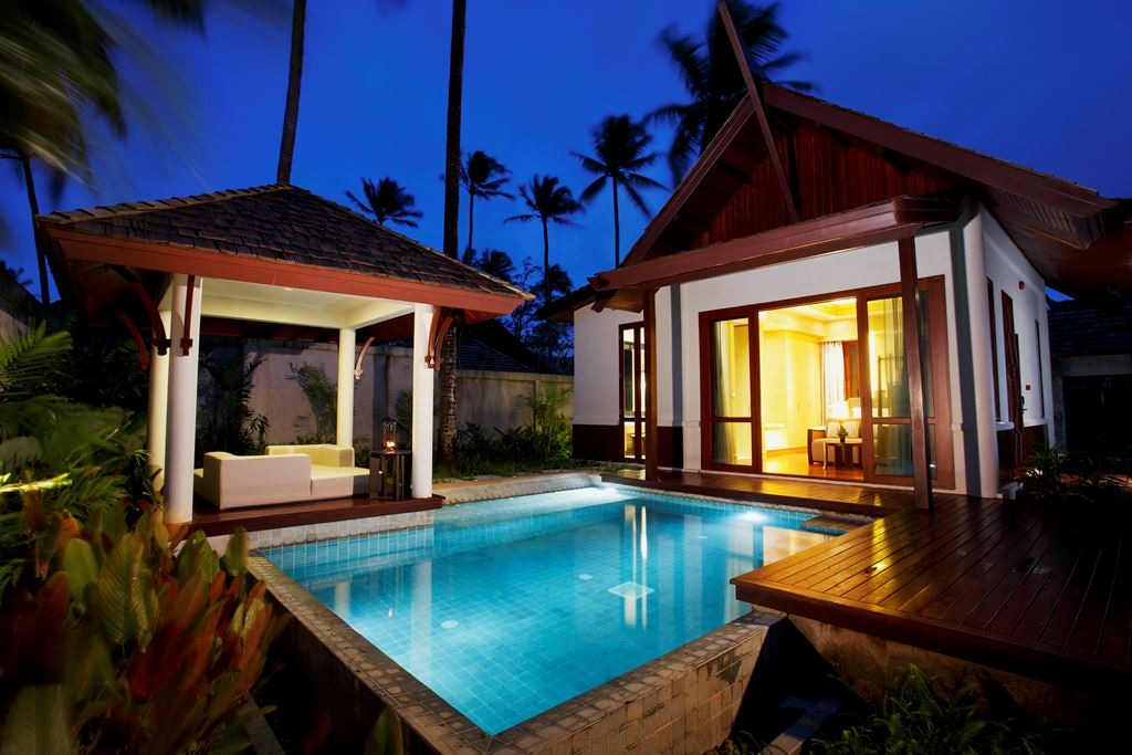 rooms-garden-pool-villa