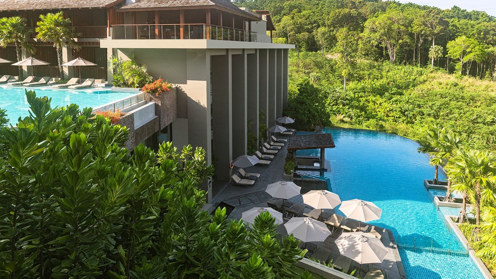 pools-outdoor-pool