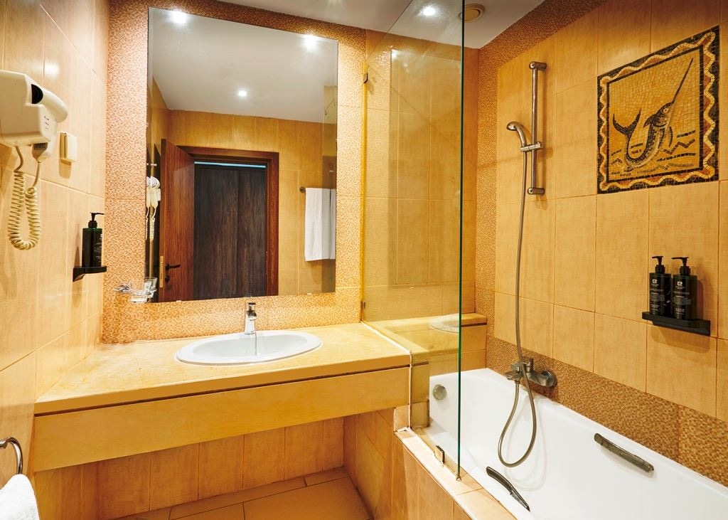 rooms-standard-room-sea-view