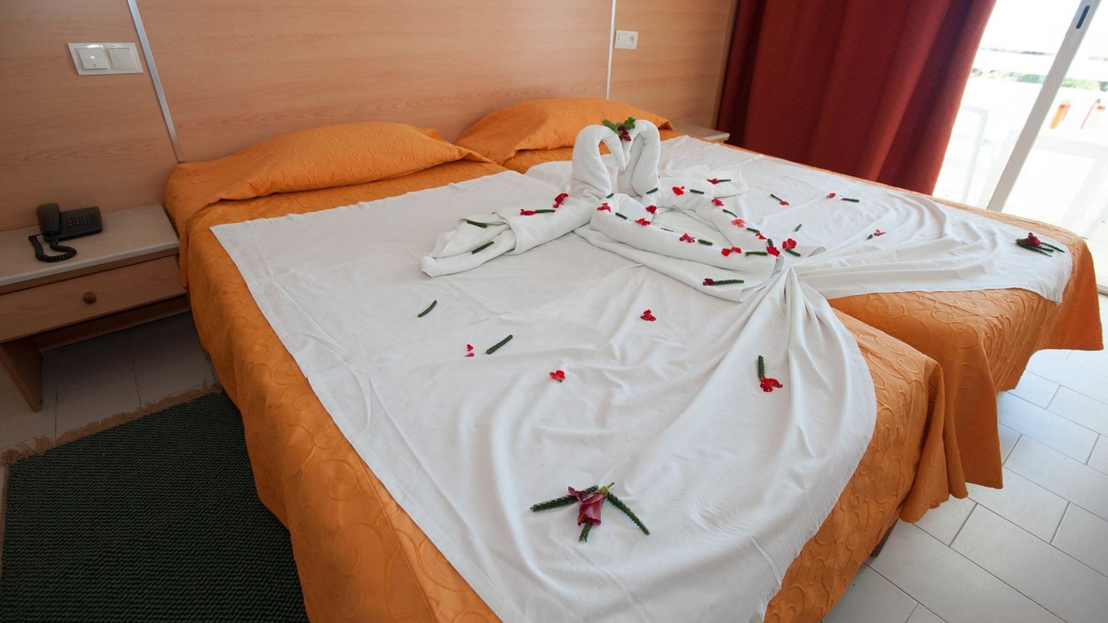 rooms-promo-room