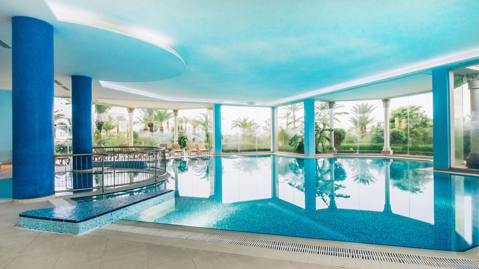 pools-indoor-pool