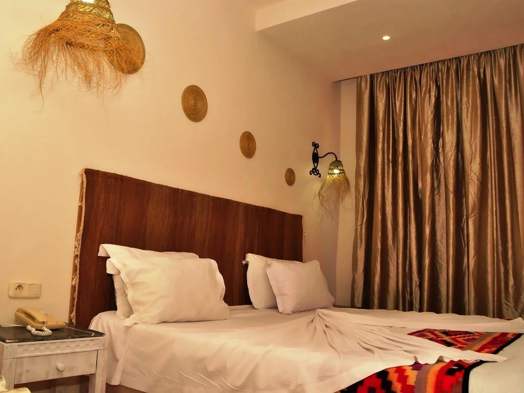 rooms-family-room
